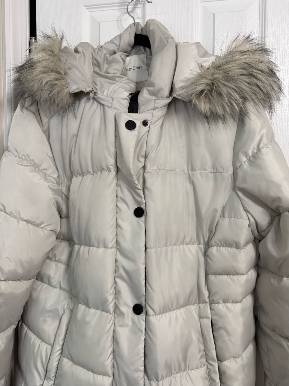 Coldwater Creek Cream Puffer Coat with Faux Fur Hood Trim